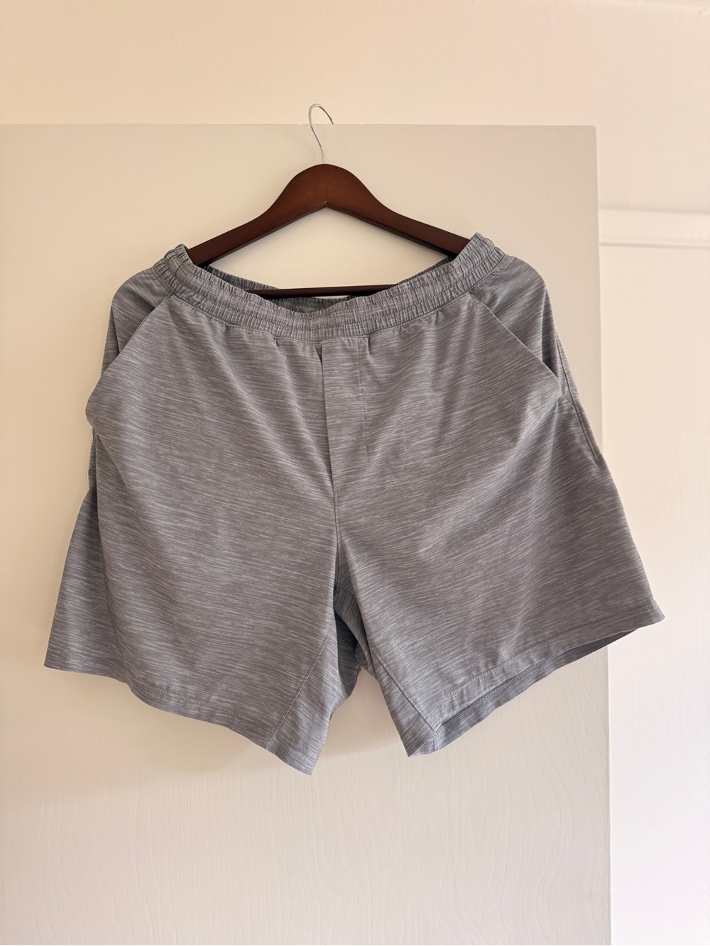 lululemon athletica Men's Gray Athletic Shorts